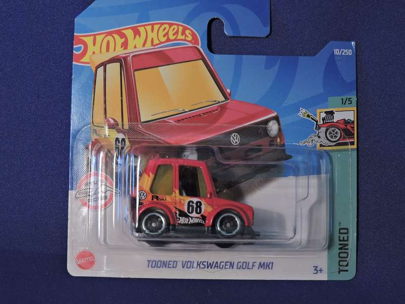 Hot Wheels VW VOLKSWAGEN GOLF MK1   ( Red Tooned )