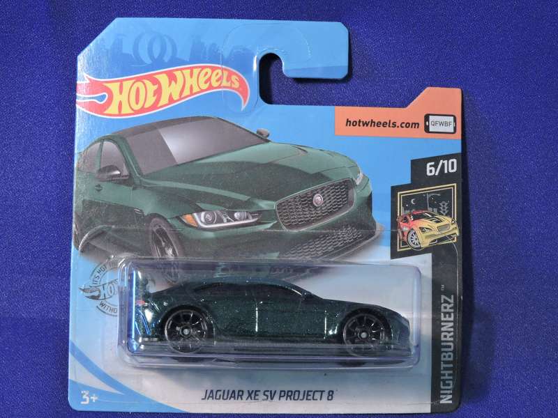 Hot Wheels JAGUAR XE SV Project 8 ( Bottle Green )