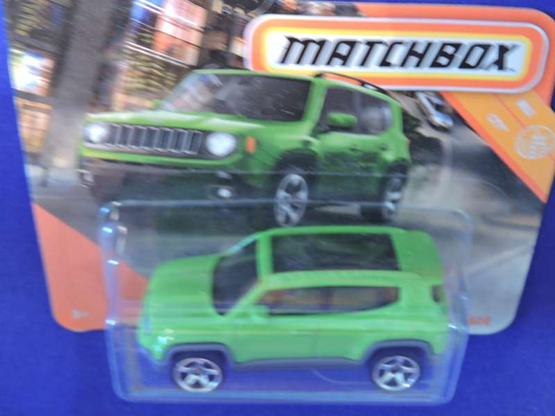 Matchbox JEEP RENEGADE ( Green )  Like Hot Wheels