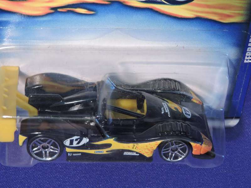 Hot Wheels FERRARI 333 SP ( Black with Yellow flames #17 )