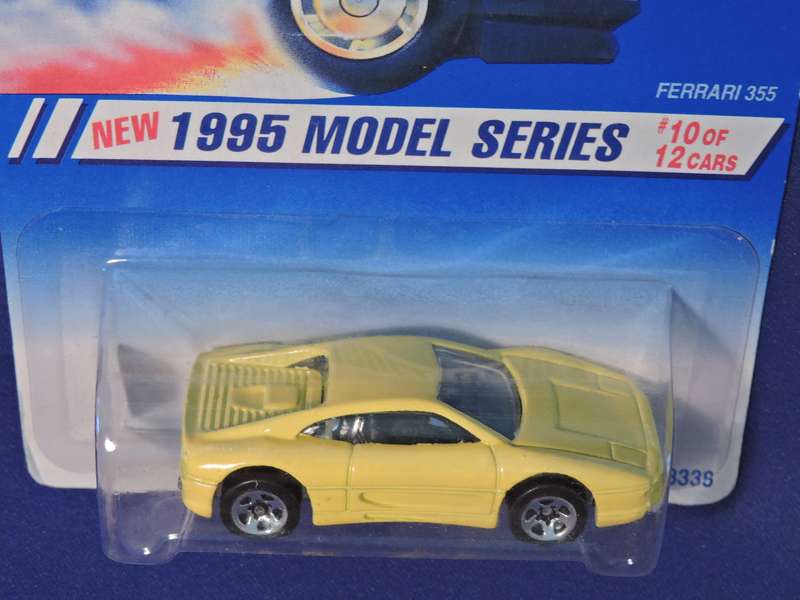 Hot Wheels FERRARI 355 ( Yellow ) Released 1995 WOW !!!