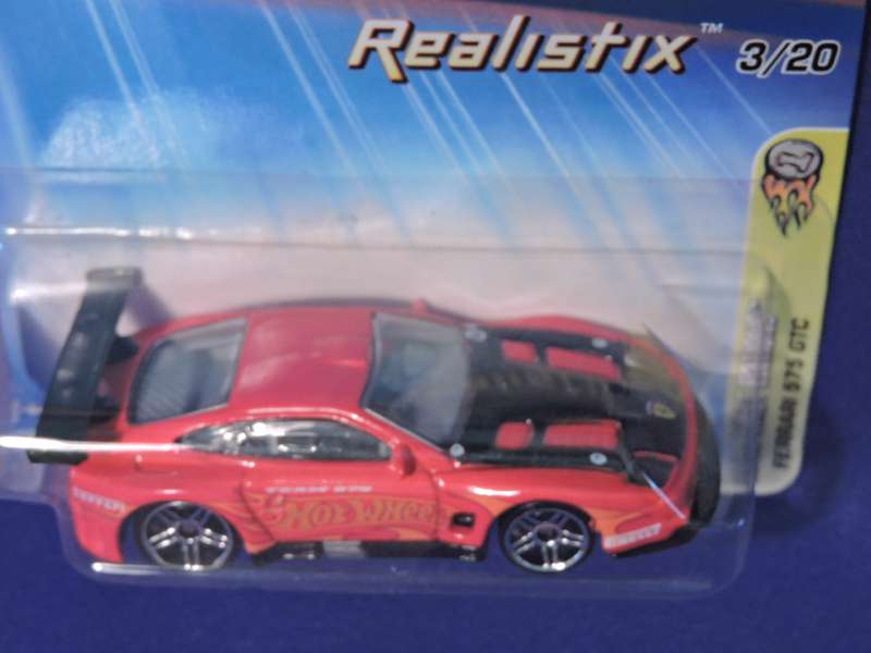 Hot Wheels FERRARI 575 GTC  ( Realistix card 3/20  Red )