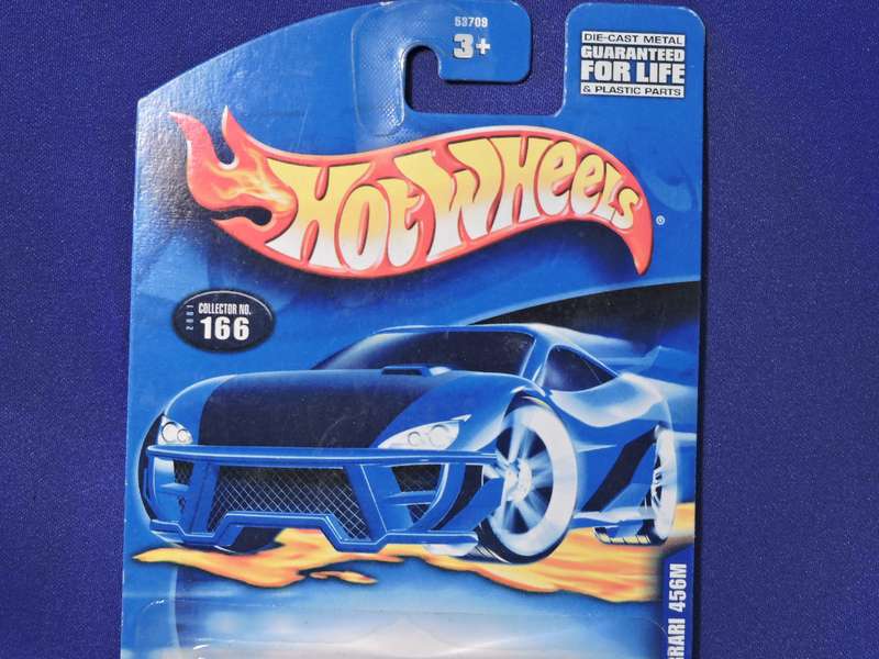 Hot Wheels FERRARI 456 M ( Blue )  with metal base plate.  25 Year old model.