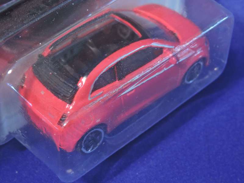 Majorette FIAT 500 Cabriolet ( Red )  Like Hot Wheels