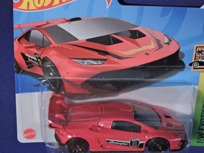 Hot Wheels  LAMBORGHINI HURACAN LP 620-2 SUPER TROFEO ( Red #6 ) Supercar