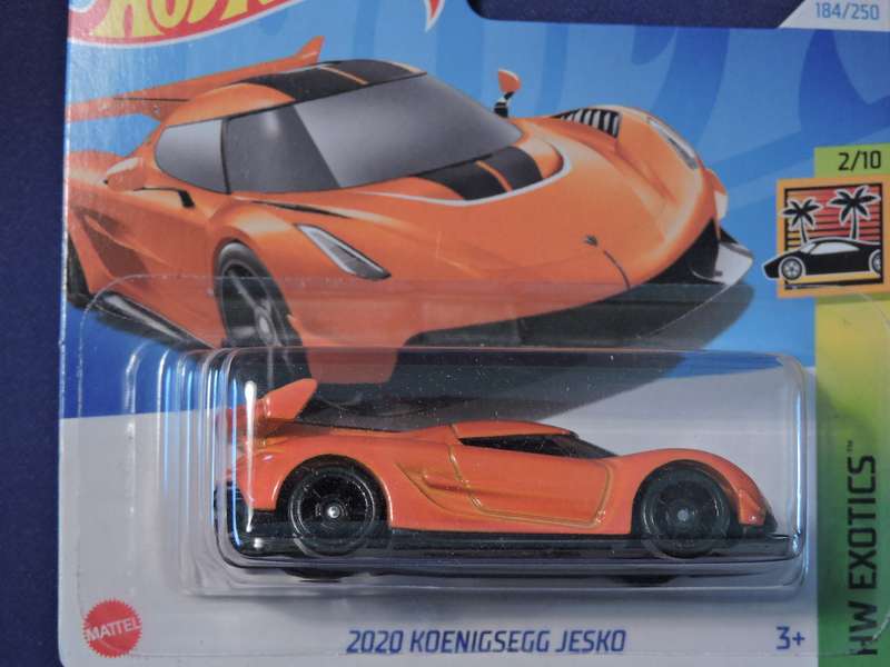 Hot Wheels  KOENIGSEGG JESKO ( Orange ) Supercar