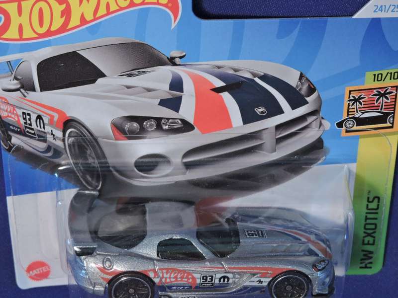 Hot Wheels DODGE VIPER SRT IO ACR ( Silver #93 )
