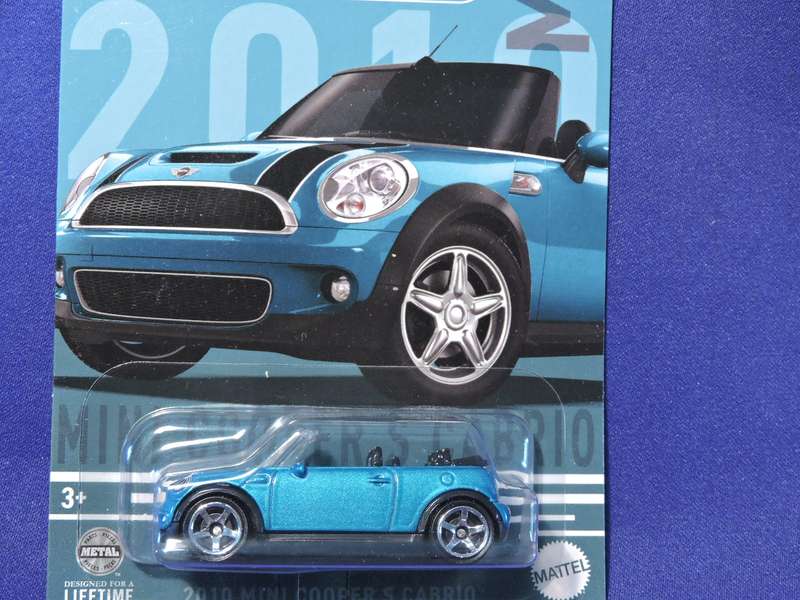 Matchbox MINI COOPER S CABRIO ( Blue )  Like Hot Wheels