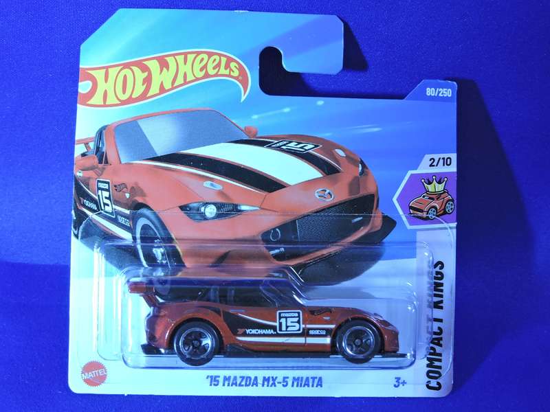 Hot Wheels MAZDA MX-5 MIATA (Red #15)