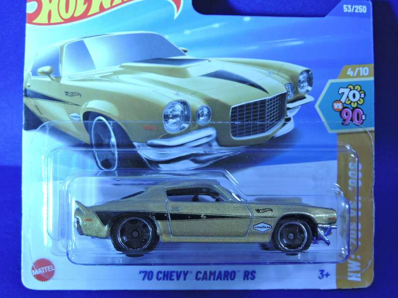 Hot Wheels CHEVY CHEVROLET Camero RS  ( Gold )