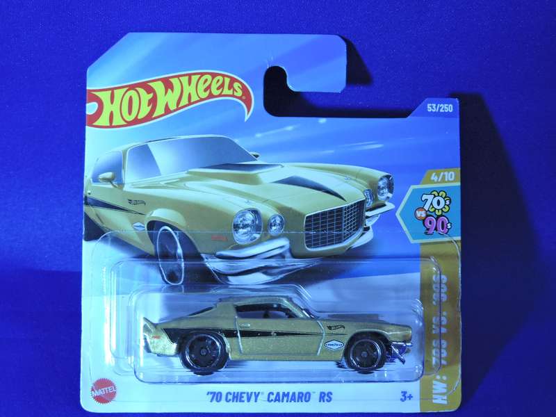 Hot Wheels CHEVY CHEVROLET Camero RS  ( Gold )