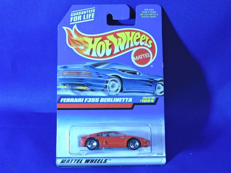 Hot Wheels FERRARI F355 Berlinette ( Red ) Super Car  Full metal Released 1998 ( 27 years old )