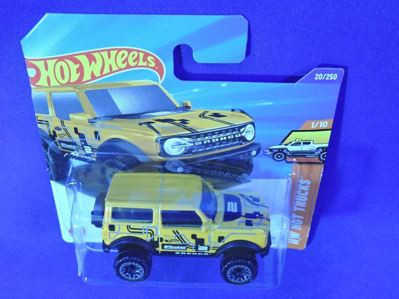 Hot Wheels FORD BRONCO ( Yellow )