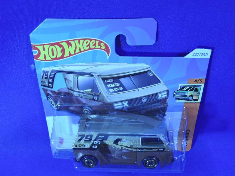 Hot Wheels VOLKSWAGEN VW T3 Custom ( Gold/Brown #79 ) Like Kombi