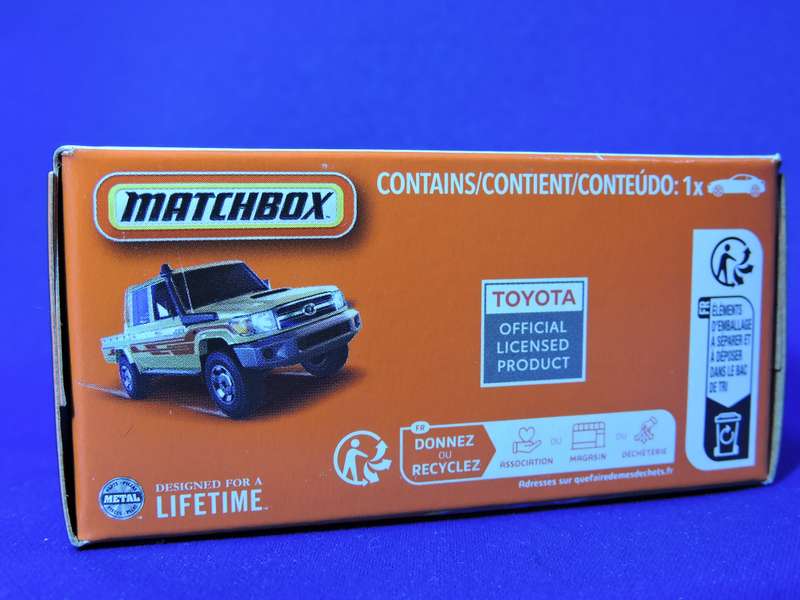 Matchbox TOYOTA LAND CRUISER  ( Mint In Box )  like Hot Wheels
