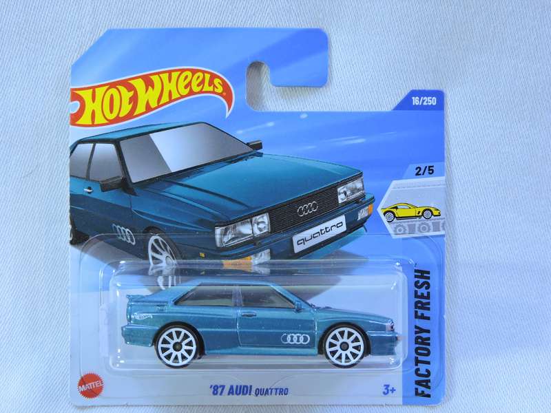 Hot Wheels AUDI QUATTRO ( Green )