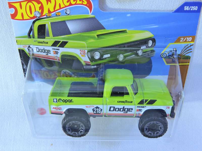 Hot Wheels DODGE Power Wagon Pickup Bakkie  ( Green ) Like Ford