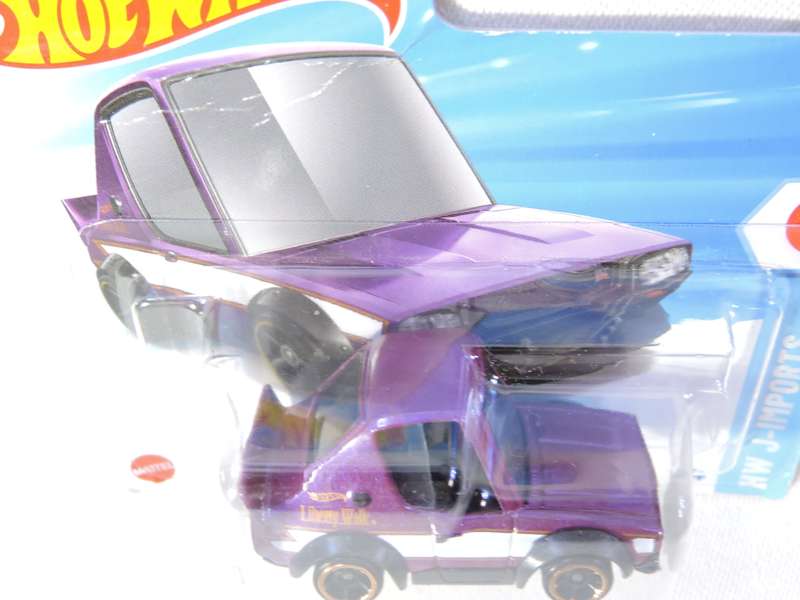 Hot Wheels NISSAN SKYLINE 2000 GT-R LBWK  ( Tooned Purple  )