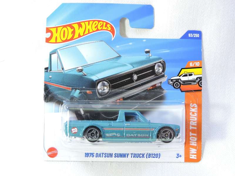Hot Wheels DATSUN SUNNY ( Green ) Like Nissan 1400 Bakkie