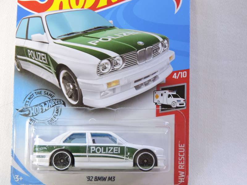 Hot Wheels BMW M3 Boxie Shape ( White green stripe Polizei ) Long Card
