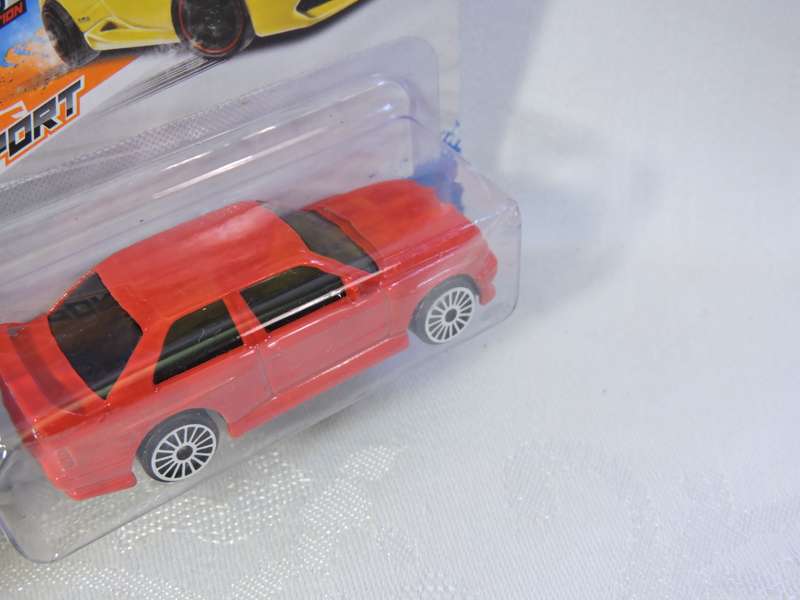 Maisto BMW M3 Boxie Shape ( Red )  Like Hot Wheels