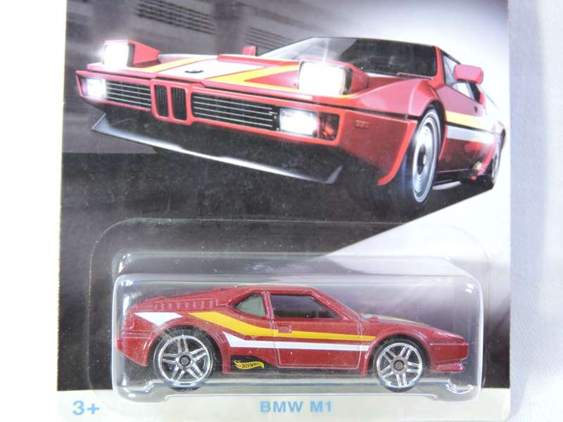 Hot Wheels BMW M1 ( Red )