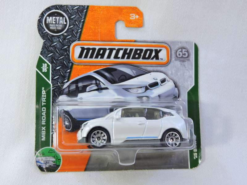 Matchbox BMW i3 ( White )    like Hot Wheels