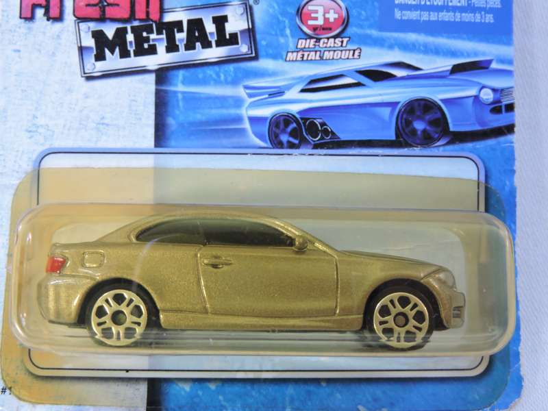 Maisto BMW 135i ( Gold )  Like Hot Wheels
