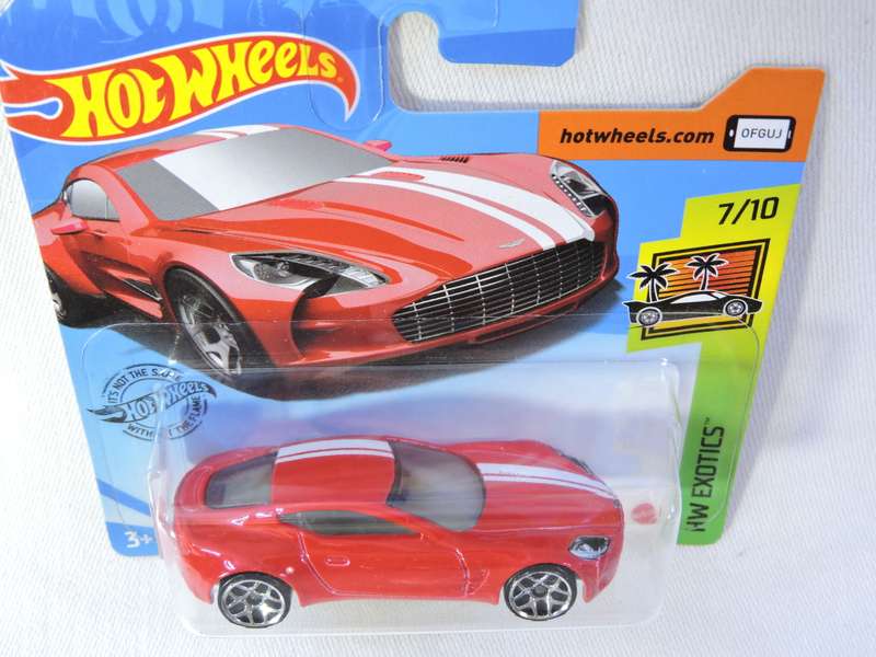 Hot Wheels ASTON MARTIN ONE-77 ( Red )