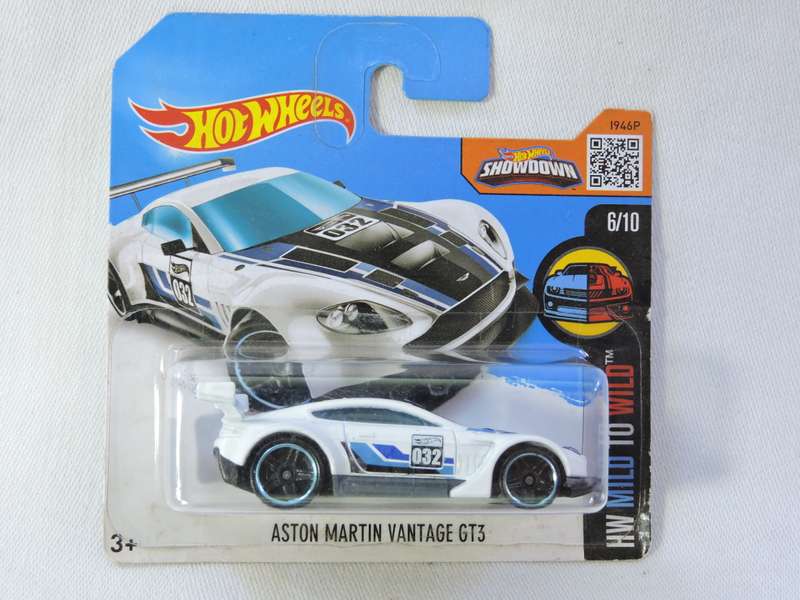 Hot Wheels ASTON MARTIN VANTAGE GT3 ( White #32 )