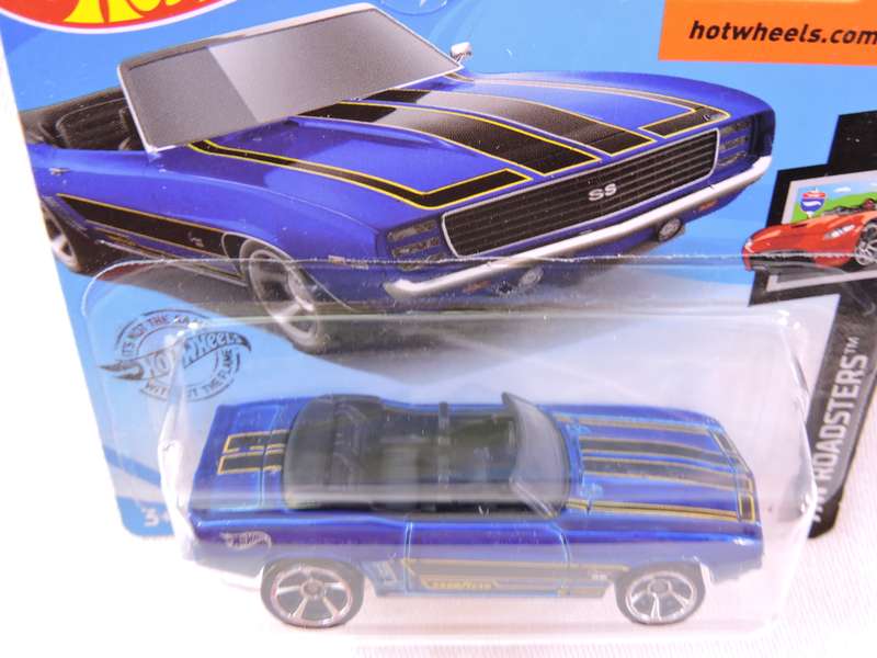 Hot Wheels CHEVY CHEVROLET Camaro convertible(  Blue )