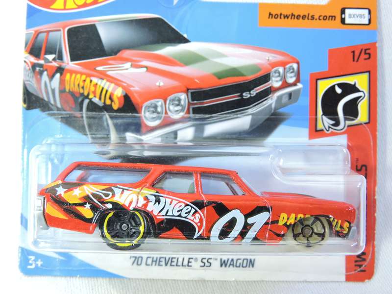 Hot Wheels CHEVY CHEVROLET Chevelle SS Wagon ( Red HW #1 )