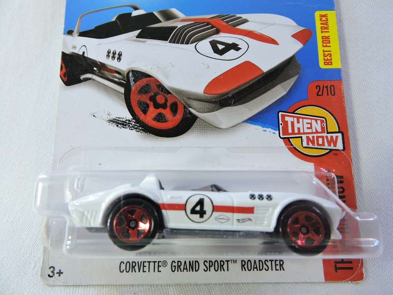 Hot Wheels CHEVY CHEVROLET Corvette Grand Sport Roadster ( White #4 )  Long Card