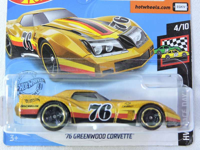 Hot Wheels CHEVY CHEVROLET Greenwood Corvette ( Gold #76 )  Awesome model