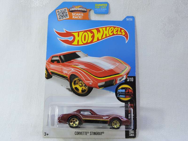 Hot Wheels CHEVY CHEVROLET Corvette Stingray ( Red ) Long Card