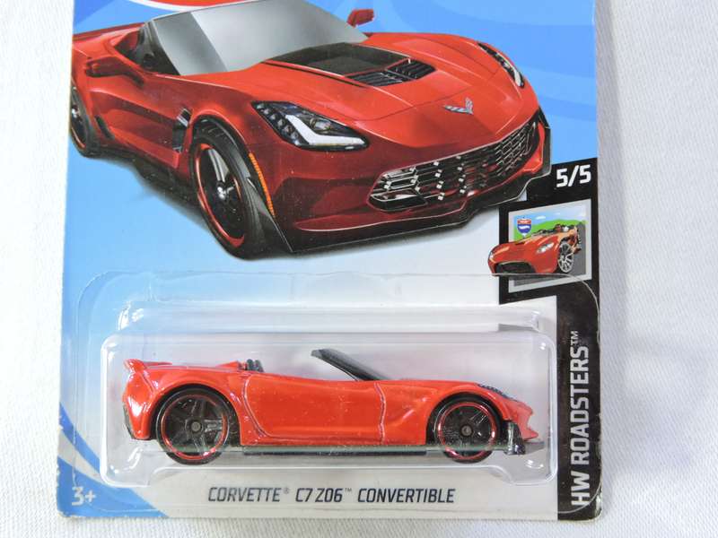 Hot Wheels CHEVY CHEVROLET Corvette C7 Z06 Convertible ( Red ) Long Card