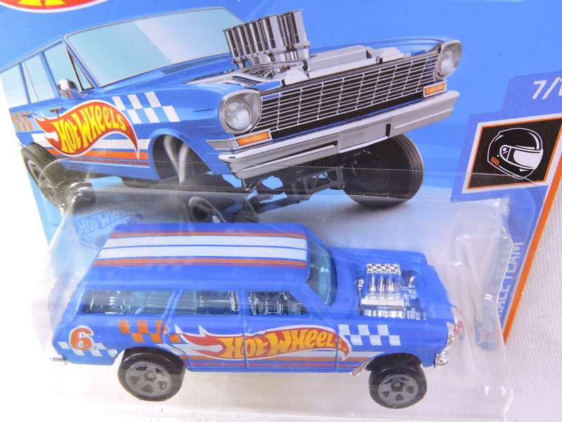 Hot Wheels CHEVY CHEVROLET Nova Wagon Gasser ( Blue HW )