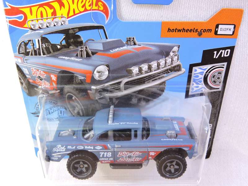 Hot Wheels CHEVY CHEVROLET Big-Air Bel-Air ( Grey #718 )