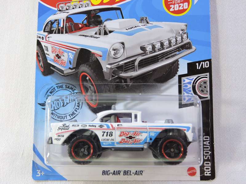 Hot Wheels CHEVY CHEVROLET Big-Air Bel-Air ( White #718 ) Long Card