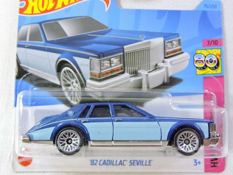 Hot Wheels CADILLAC SEVILLE ( Blue )