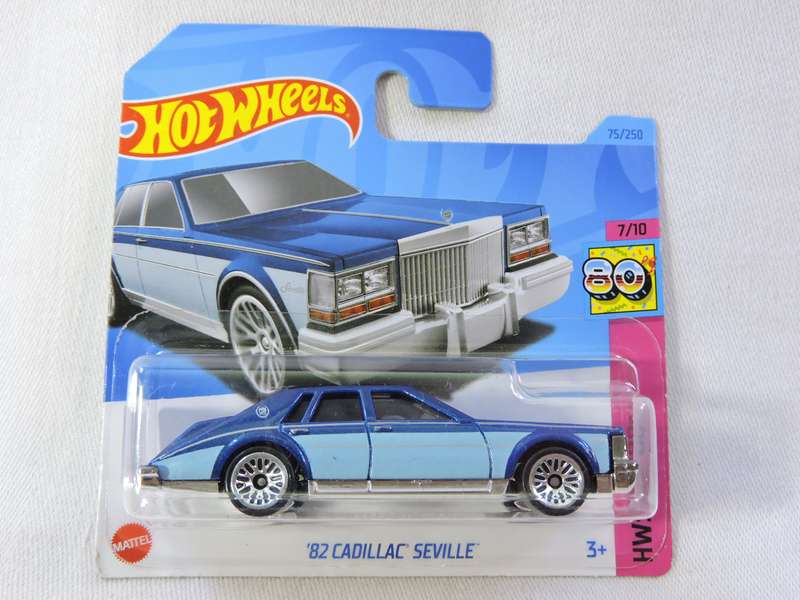 Hot Wheels CADILLAC SEVILLE ( Blue )