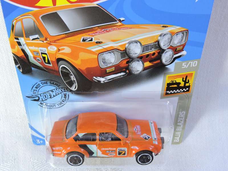 Hot Wheels FORD ESCORT RS1600  ( Orange ) Long card