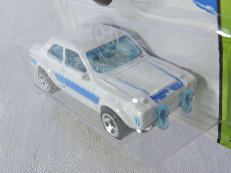 Hot Wheels FORD ESCORT RS1600  ( White with Blue stripe ) Long card
