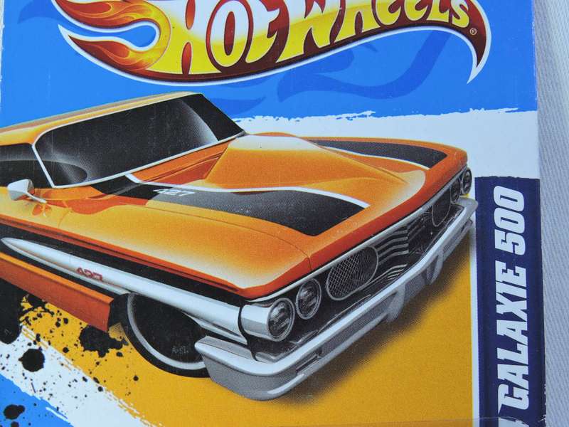 Hot Wheels FORD GALAXIE 500 Muscle Mania ( Orange Black stripe #427 )  Long Card