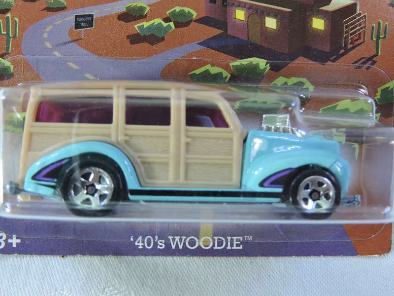 Hot Wheels FORD 40's Woodie ( HW Road Trippin ) Long Card 20/21 Full Metal