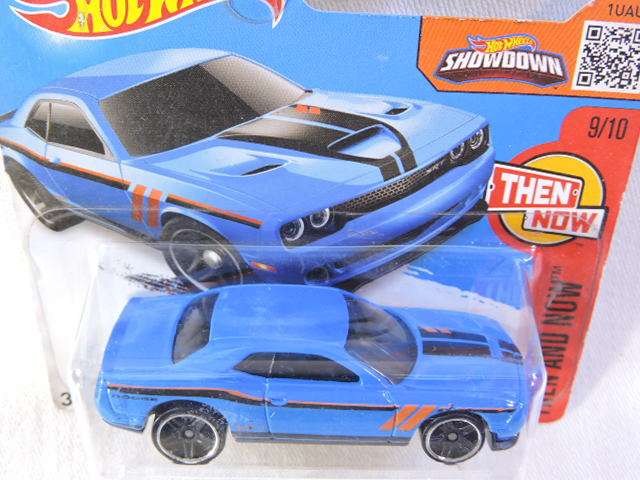 Hot Wheels DODGE Challenger SRT ( Blue )