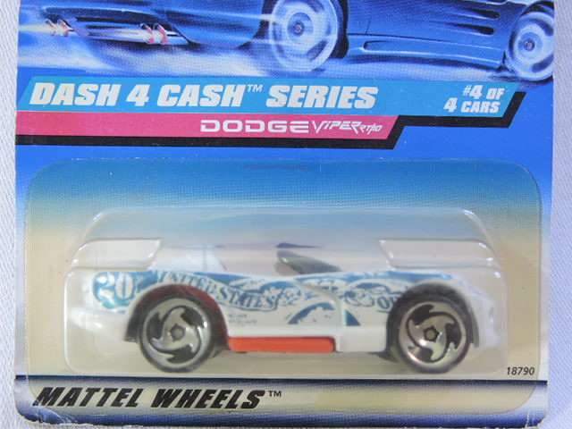 Hot Wheels DODGE VIPER RT/1O ( White #20 ) Long Card