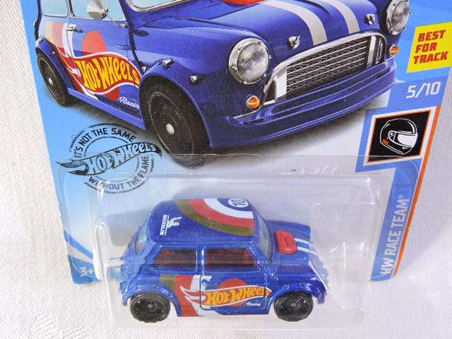 Hot Wheels  MORRIS MINI ( Blue HW ) Long Card