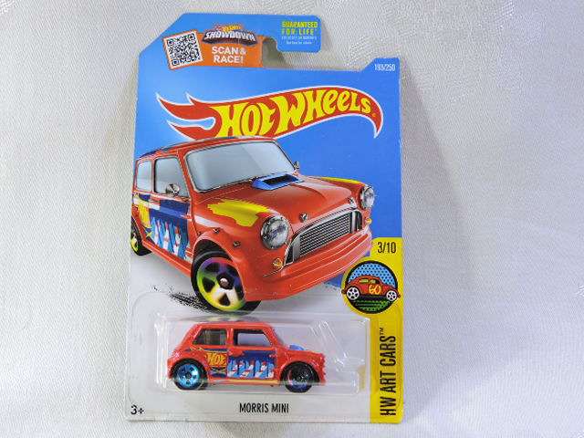 Hot Wheels  MORRIS MINI ( Red Art Car ) Long Card