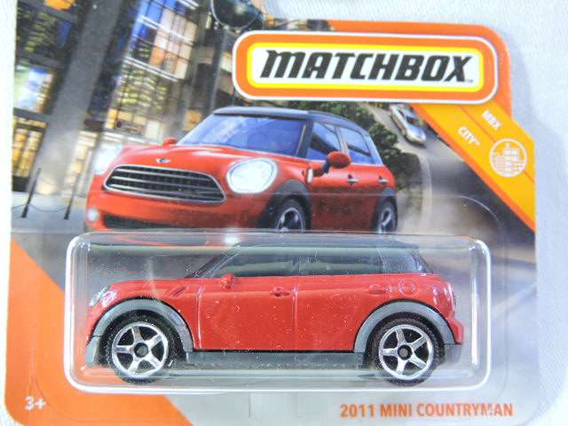 Matchbox MINI COUNTRYMAN ( Red )  Like Hot Wheels